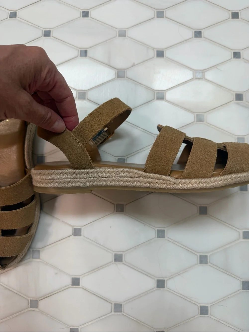 Splendid Tan Suede Strappy Gladiator Sandals